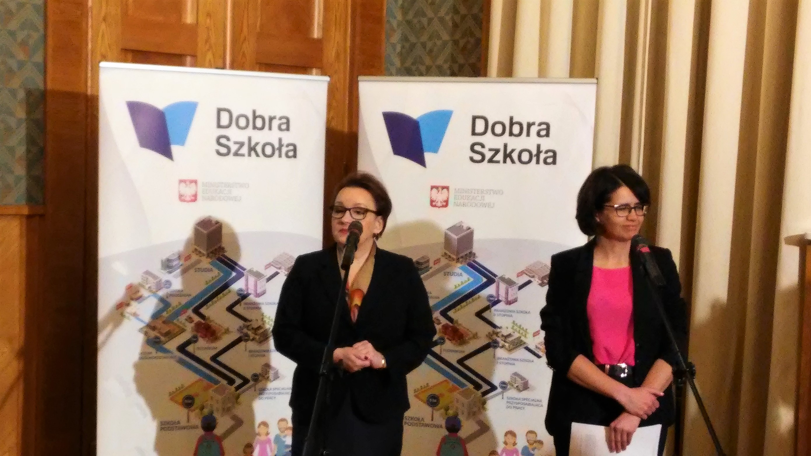Cyfryzacja szkół – byliśmy na konferencji prasowej minister edukacji Anny Zalewskiej i minister cyfryzacji Anny Streżyńskiej